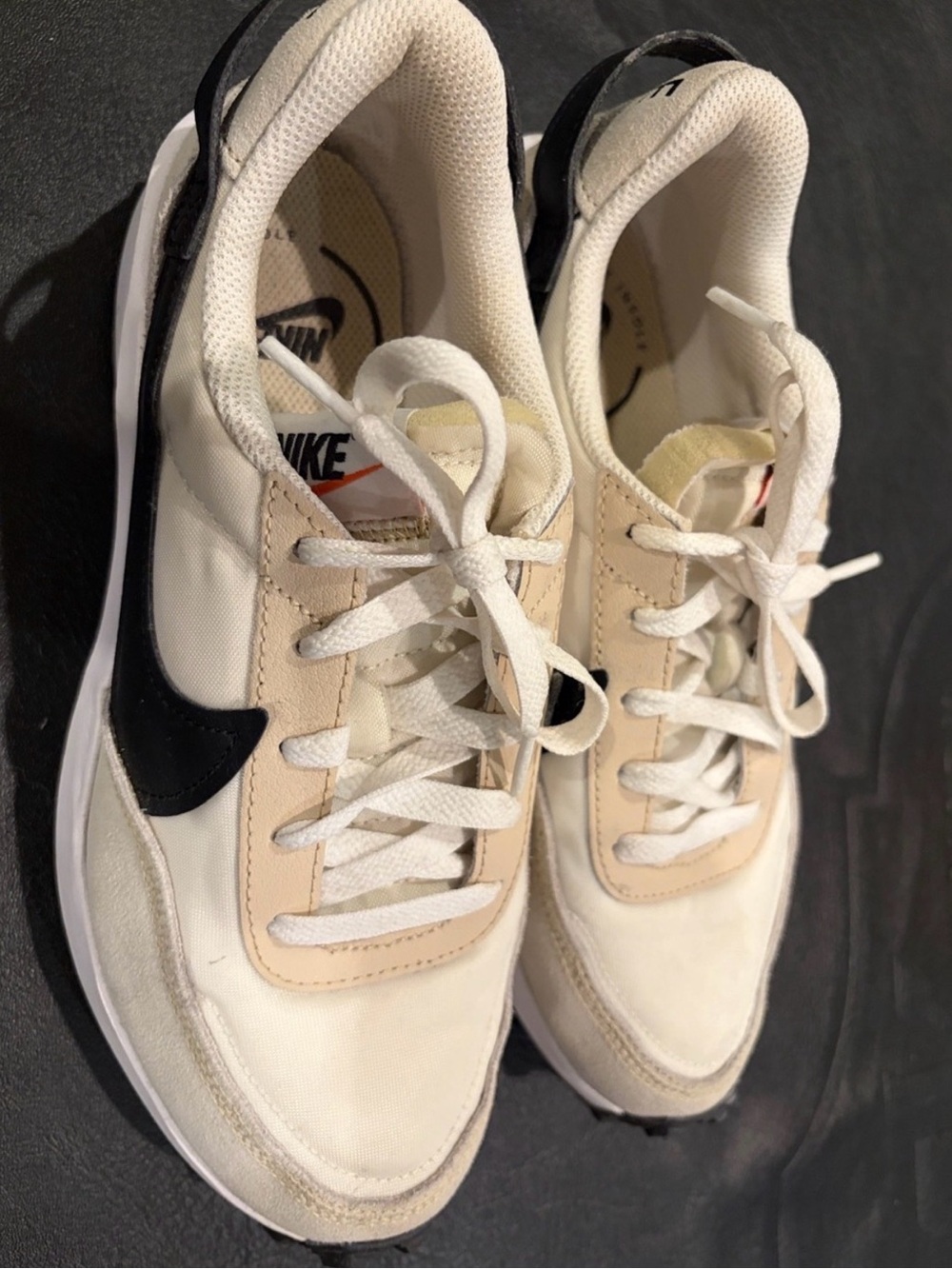 Nike Women’s Waffle Debut